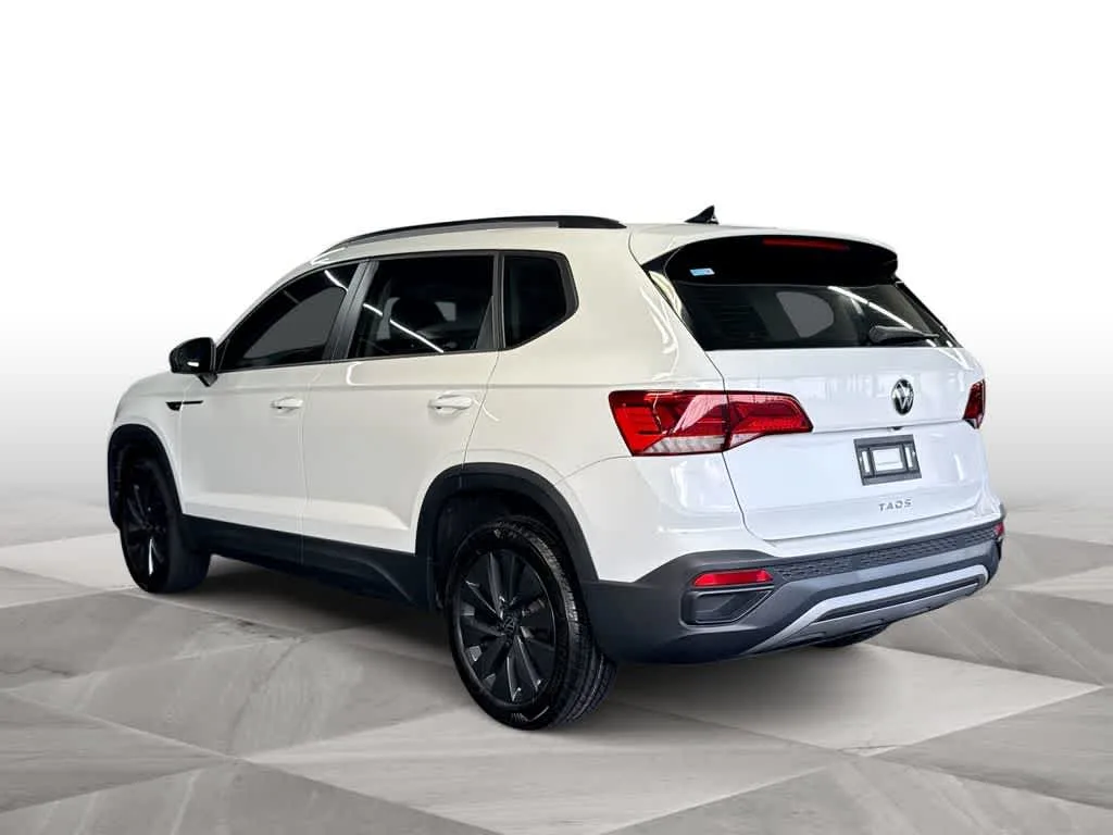 2024 Volkswagen Taos S photo 6