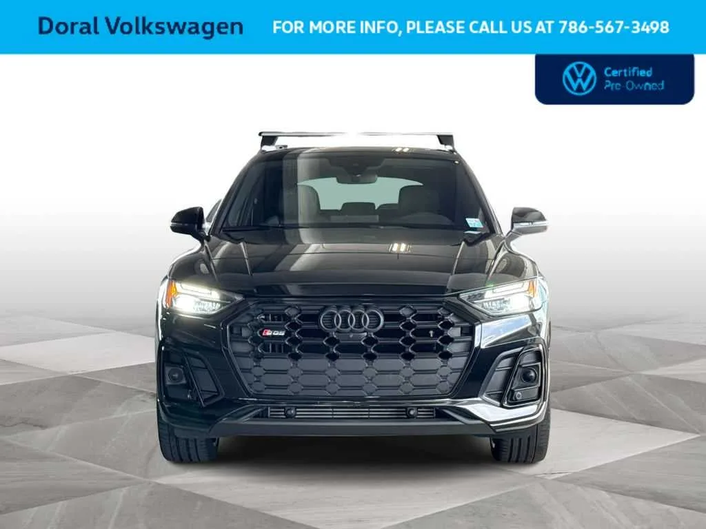 2023 Audi SQ5 Premium Plus photo 3