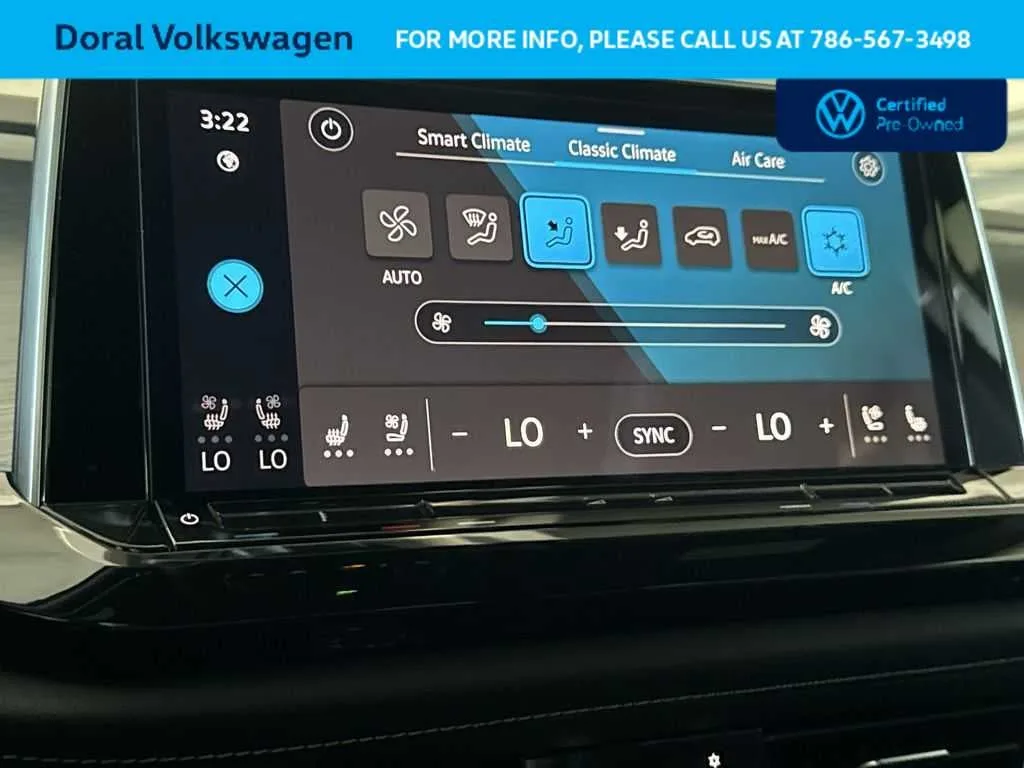2025 Volkswagen Atlas Cross Sport 2.0T SE w/Technology photo 20