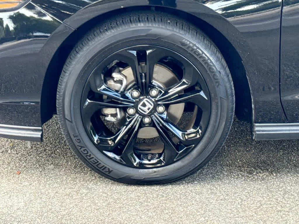 2025 Honda Accord SE photo 11