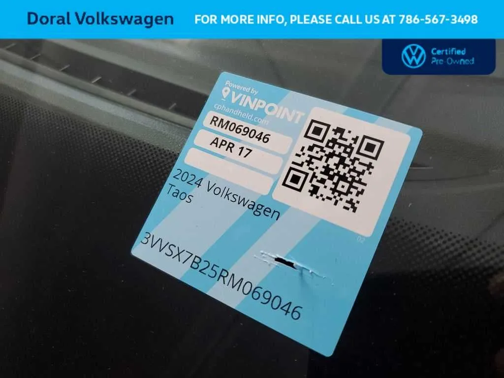 2024 Volkswagen Taos SE photo 30