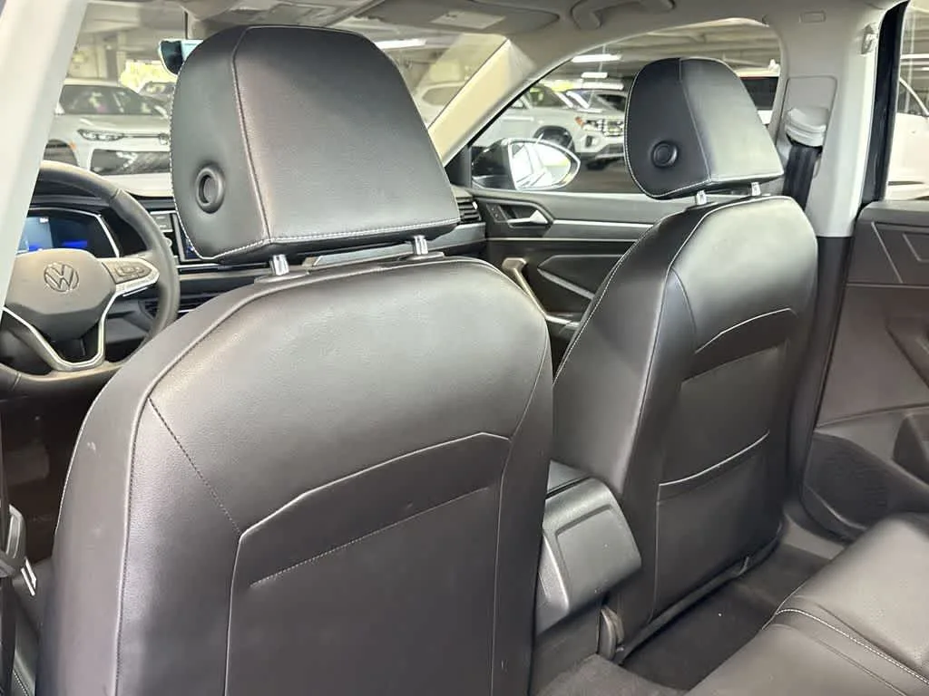 2022 Volkswagen Jetta SE photo 23