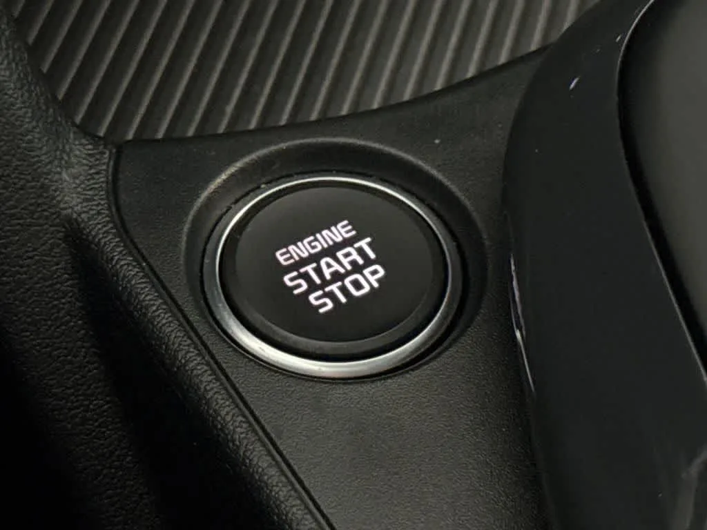 2025 Kia K4 EX photo 17