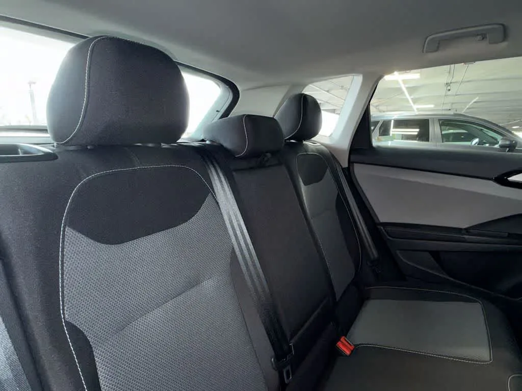 2024 Volkswagen Taos S photo 26