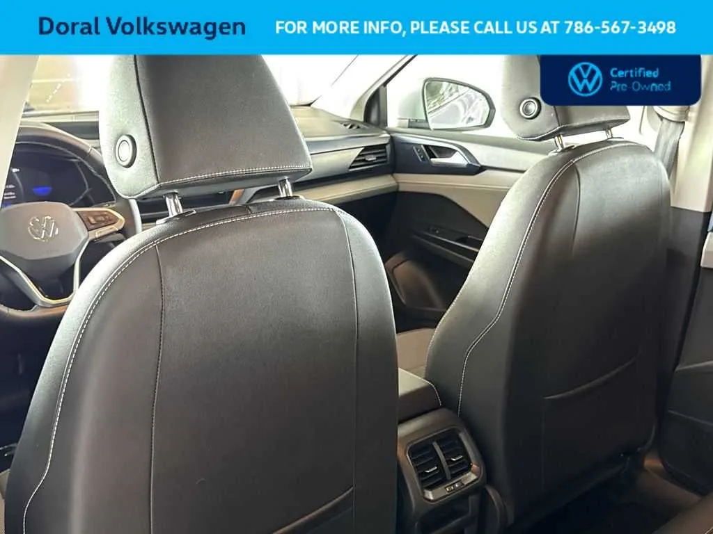 2024 Volkswagen Taos SE photo 23