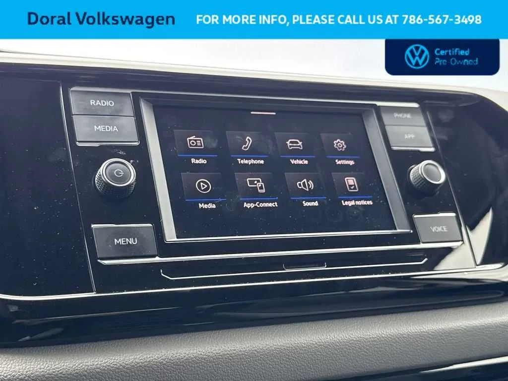 2024 Volkswagen Taos S photo 18