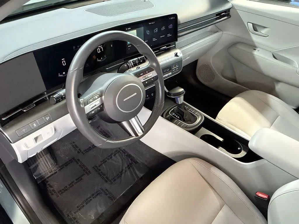 2024 Hyundai Kona SEL photo 13
