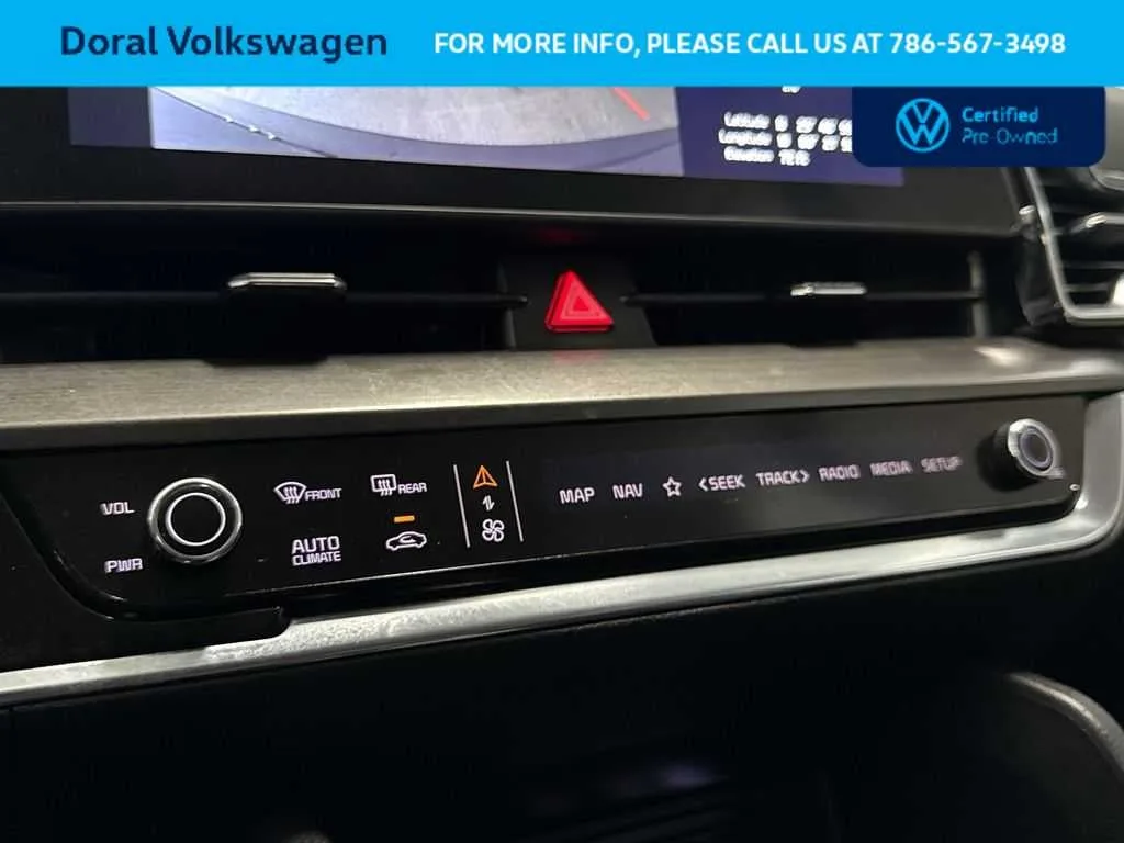 2024 Kia Sportage EX photo 20