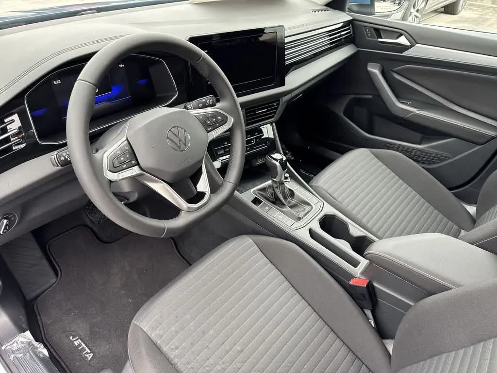 2025 Volkswagen Jetta S photo 19