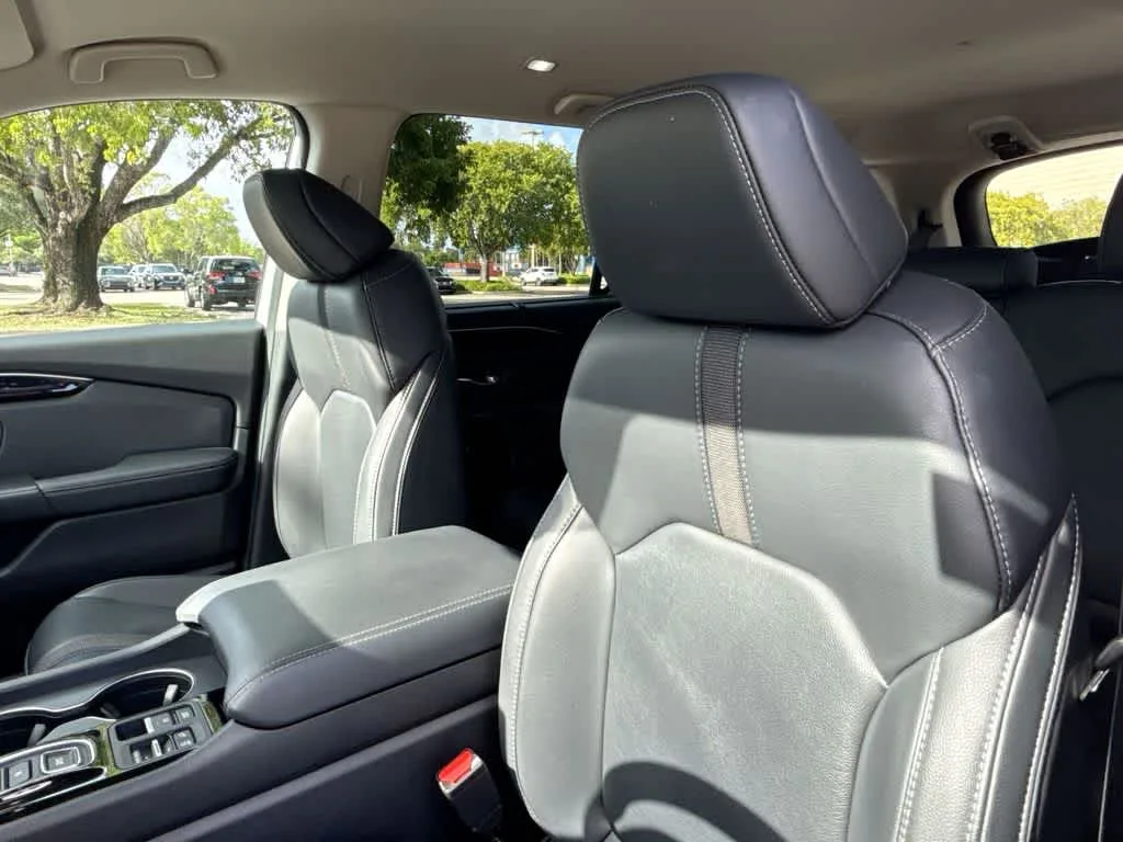 2025 Honda Pilot EX-L photo 14