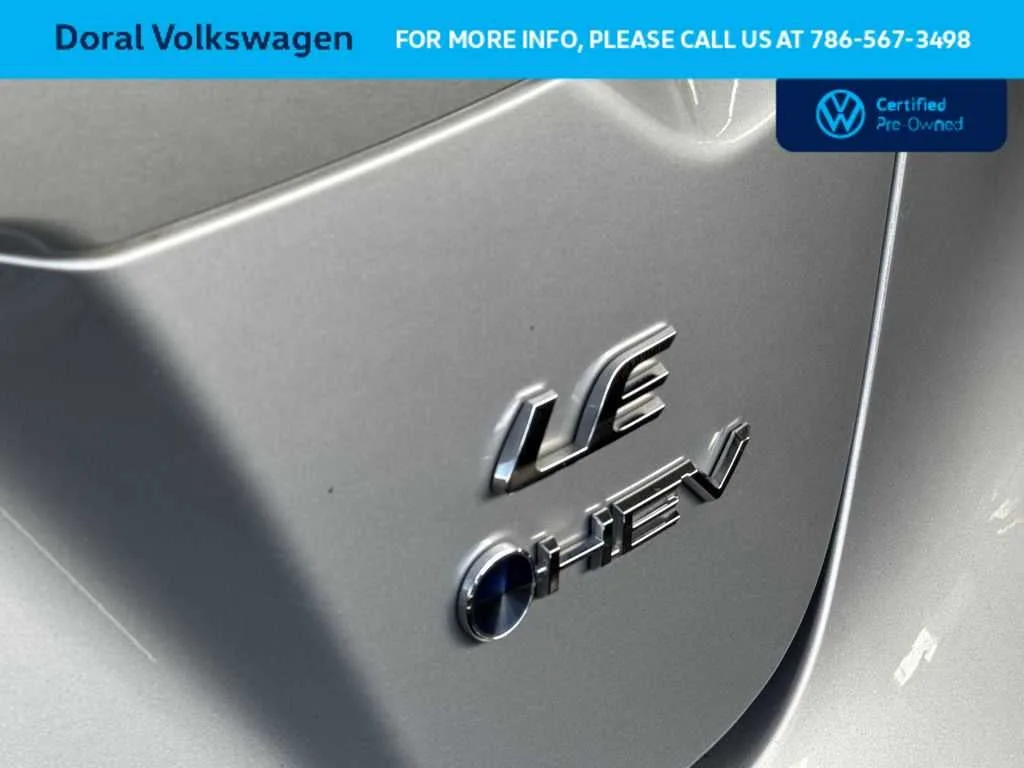 2025 Toyota Corolla Hybrid LE photo 10