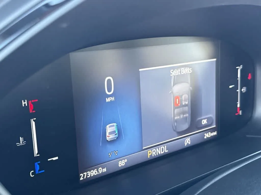 2025 Ford Escape ST-Line photo 16