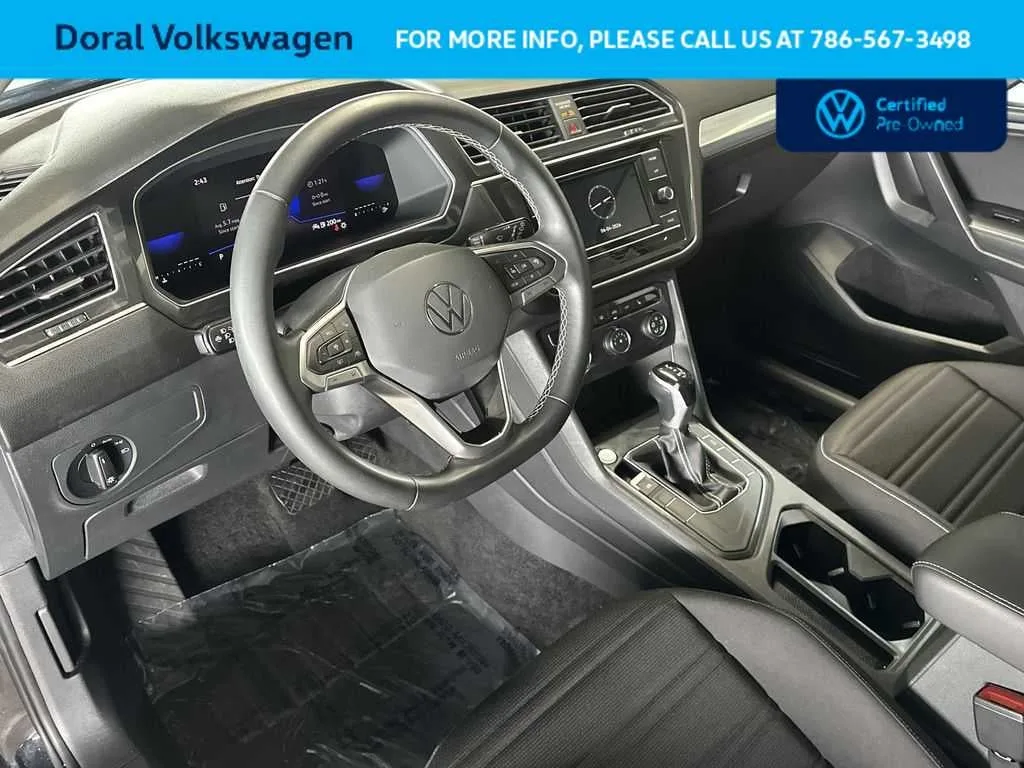2023 Volkswagen Tiguan S photo 13