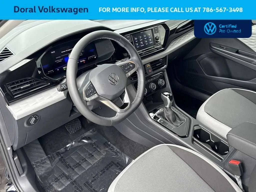 2024 Volkswagen Taos S photo 13