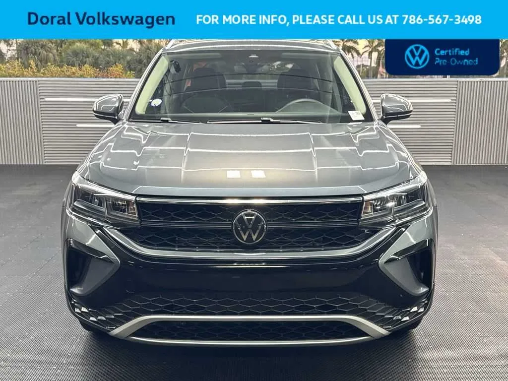 2024 Volkswagen Taos SE photo 9