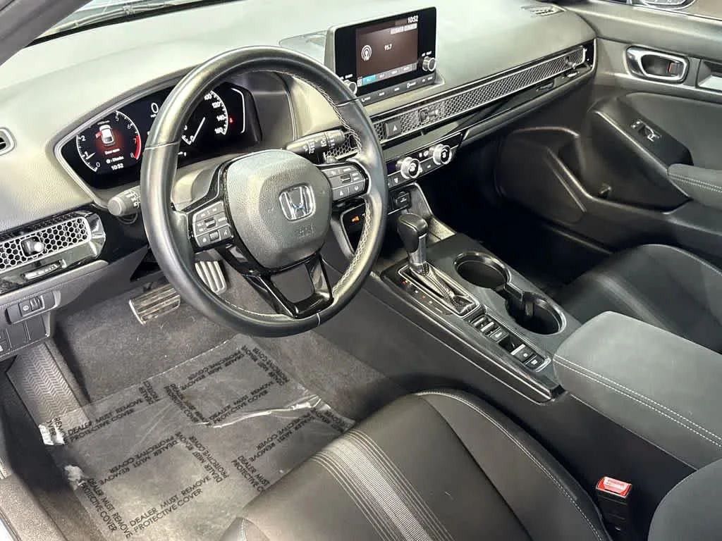 2023 Honda Civic Sport photo 13