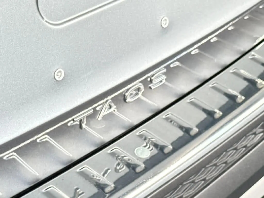 2026 Volkswagen Taos SE photo 10