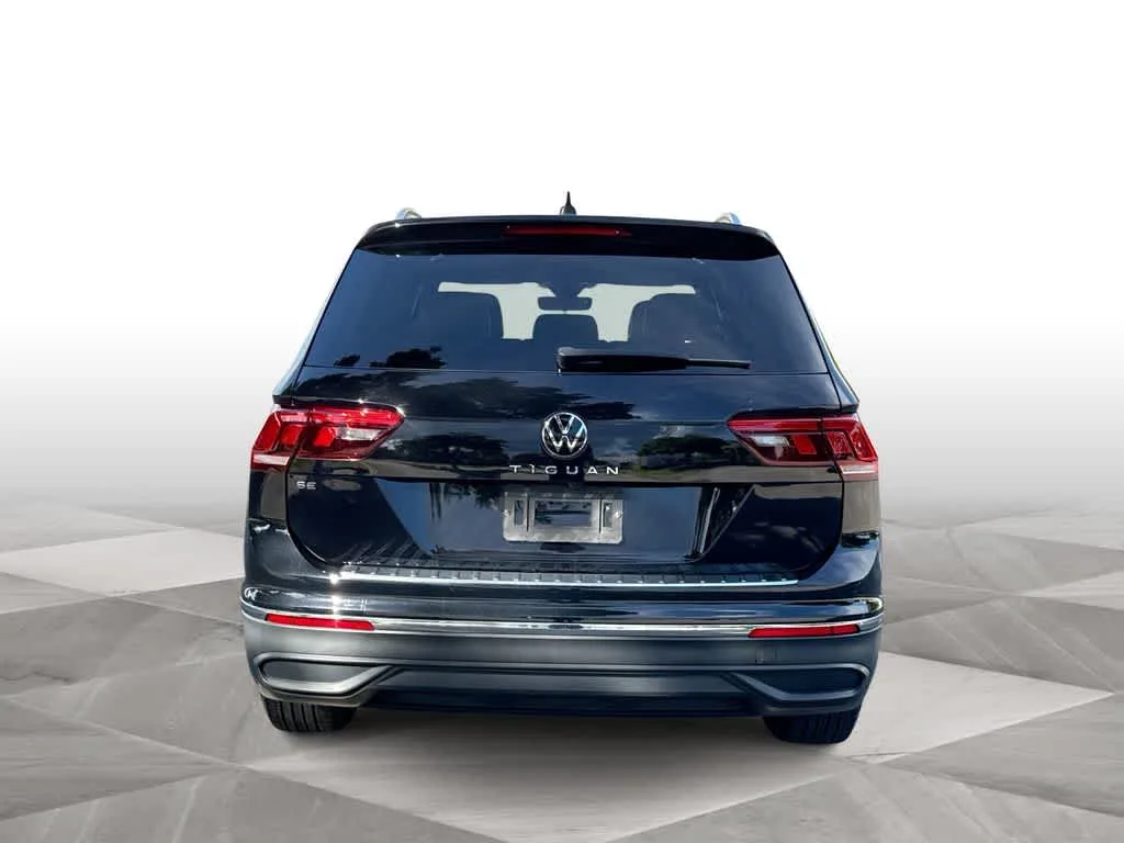 2024 Volkswagen Tiguan SE photo 7