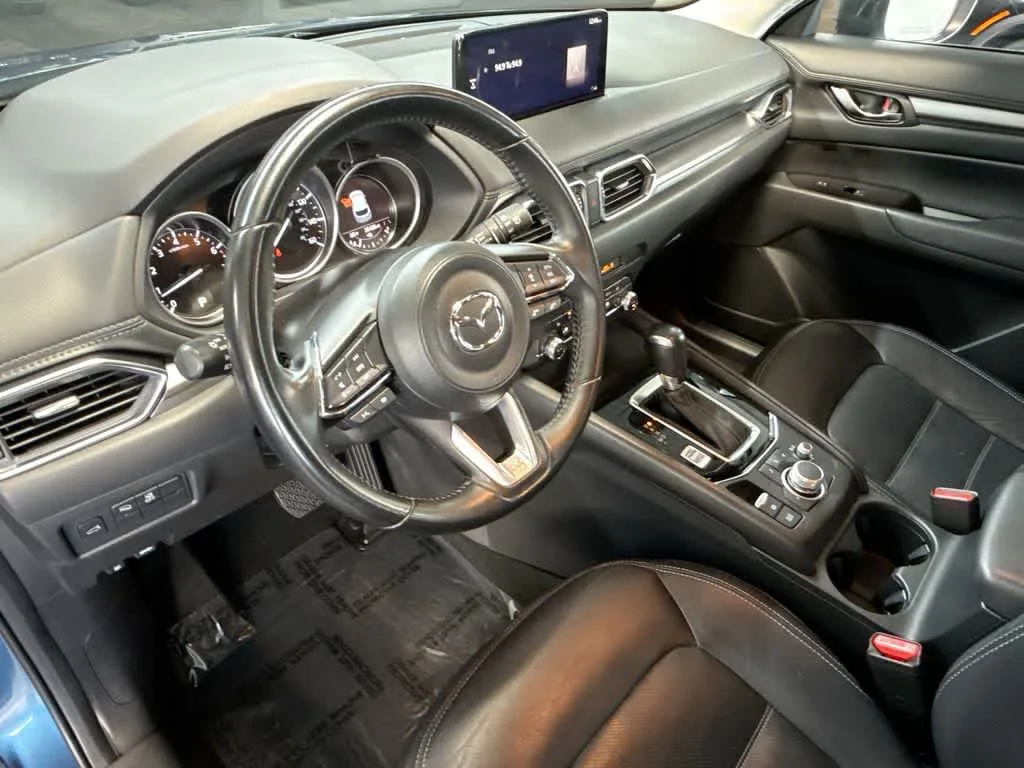 2024 Mazda CX-5 2.5 S Preferred Package photo 13