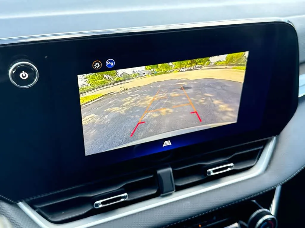 2025 Chevrolet Equinox FWD LT photo 18