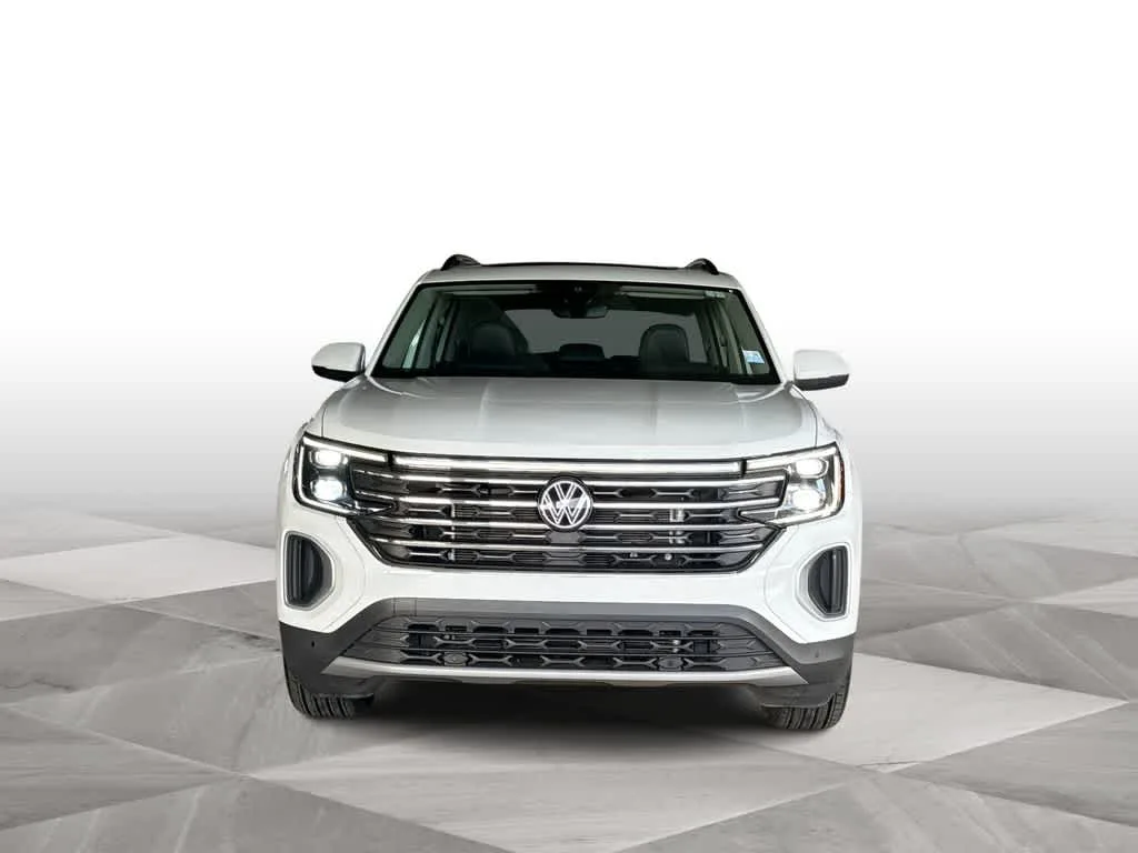 2024 Volkswagen Atlas 2.0T SE w/Technology photo 3
