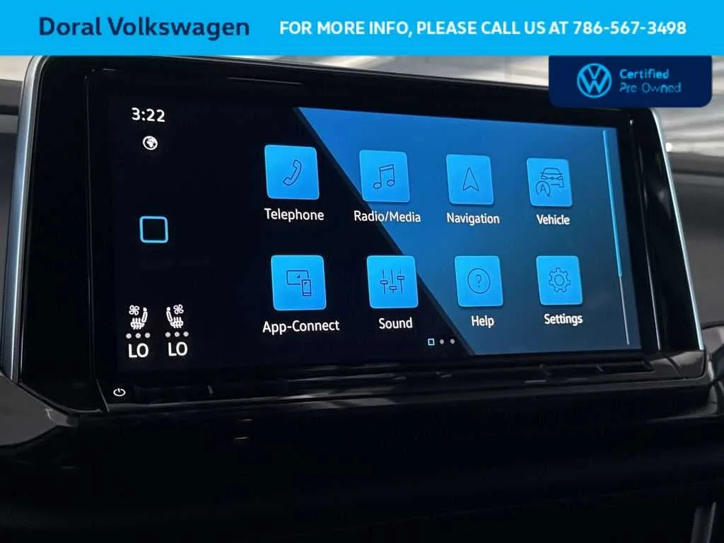 2025 Volkswagen Atlas Cross Sport 2.0T SE w/Technology photo 18