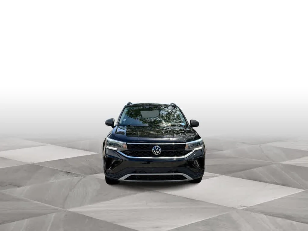 2024 Volkswagen Taos S photo 3
