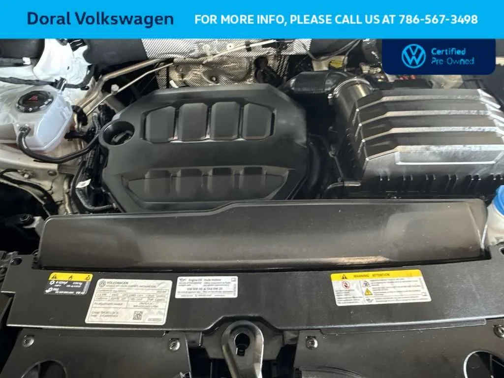 2025 Volkswagen Atlas Cross Sport 2.0T SE w/Technology photo 12
