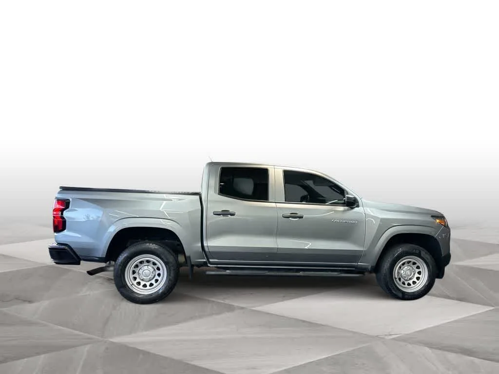 2023 Chevrolet Colorado 2WD Work Truck photo 9