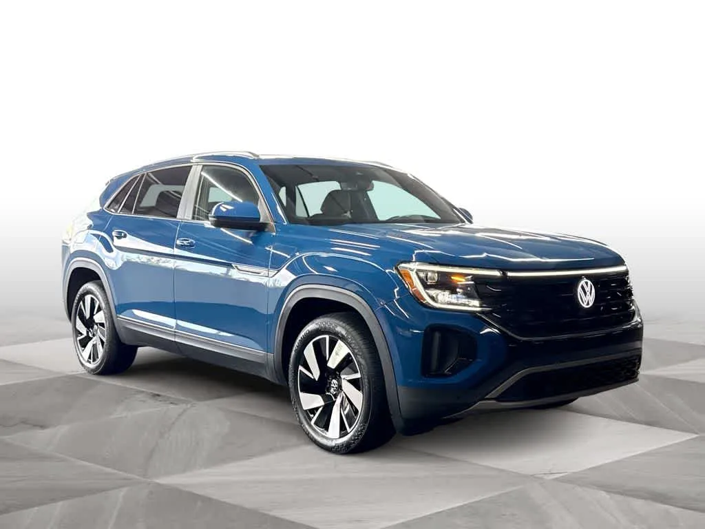 2026 Volkswagen Atlas Cross Sport 2.0T SE w/Technology photo 2