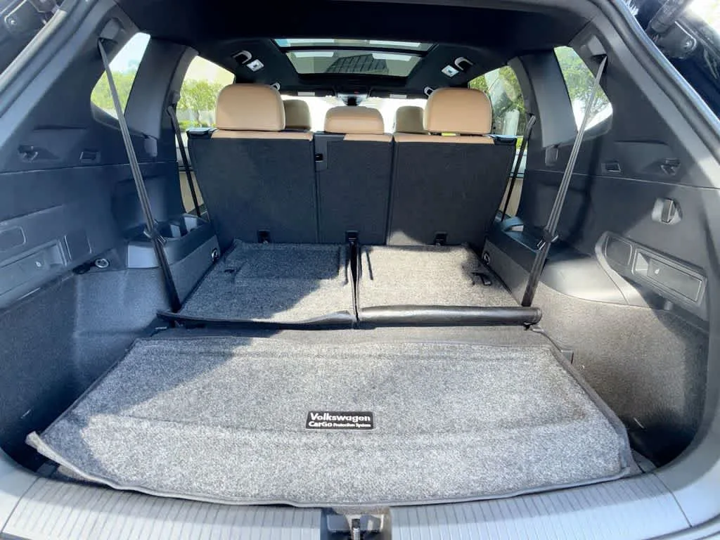 2024 Volkswagen Tiguan SE photo 25