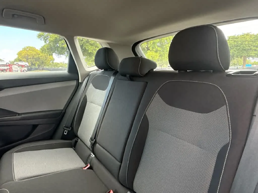 2023 Volkswagen Taos S photo 22