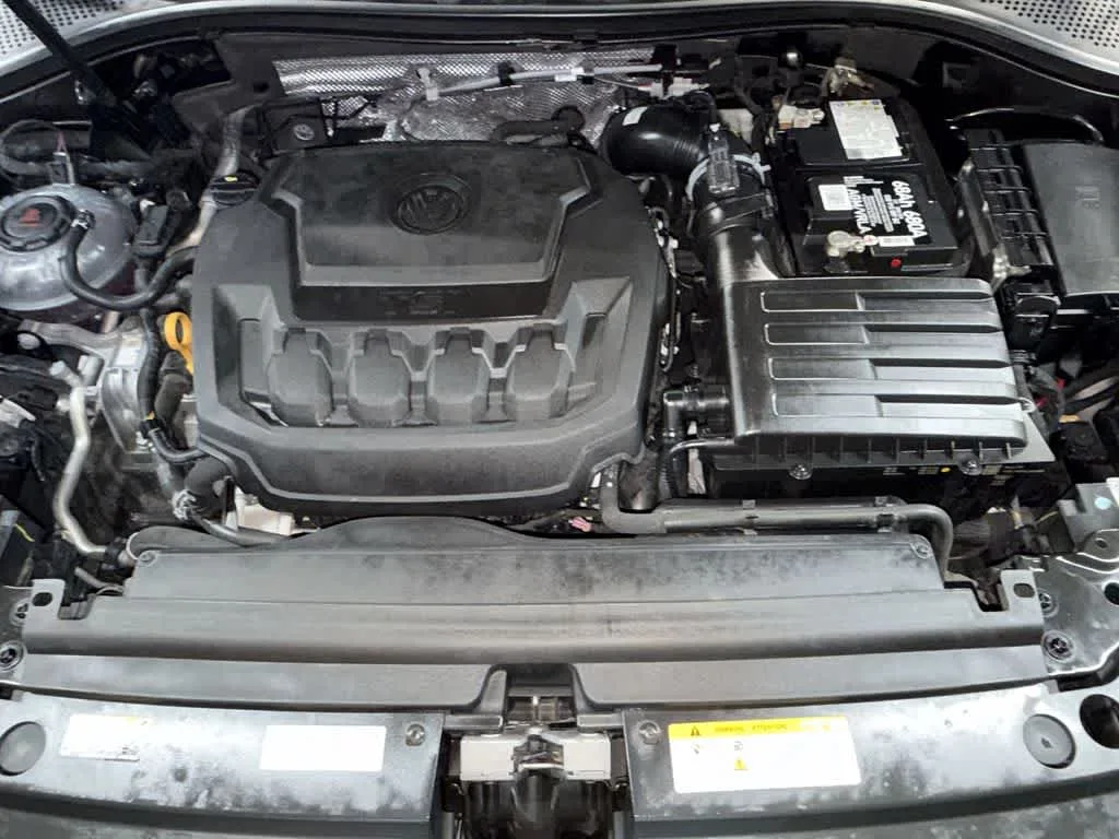 2023 Volkswagen Tiguan SE R-Line Black photo 12