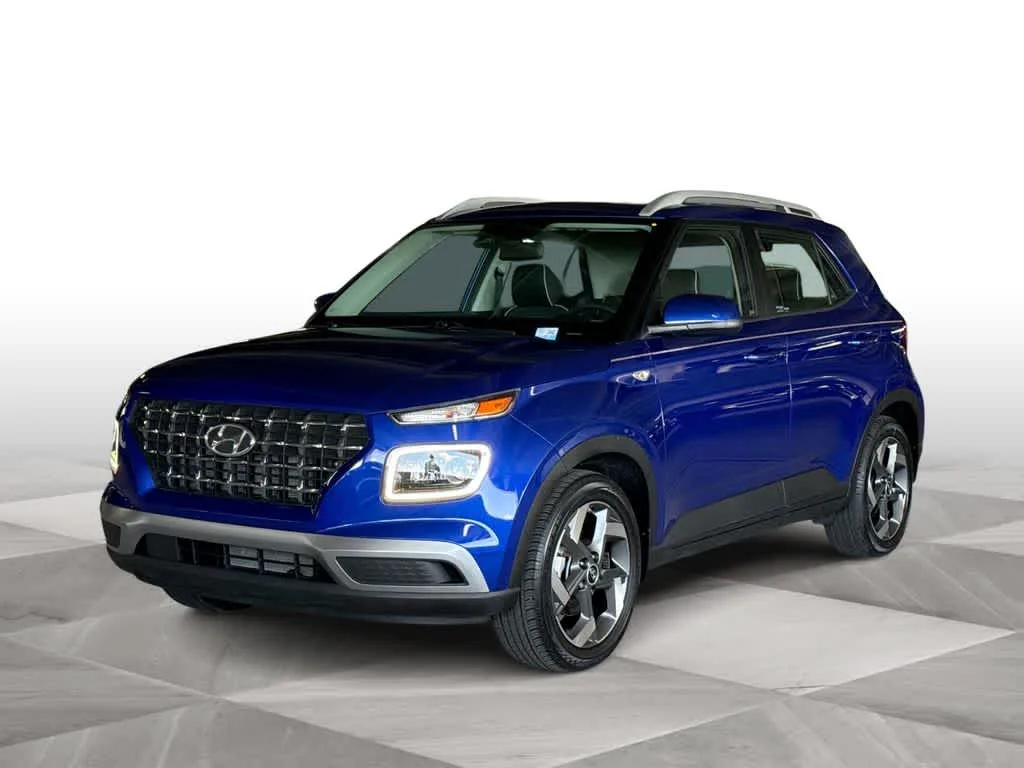 2024 Hyundai Venue Limited photo 4