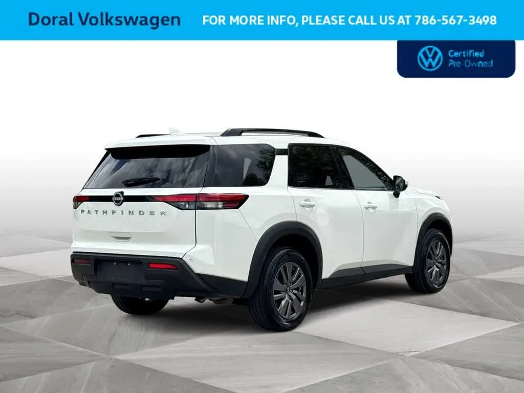 2025 Nissan Pathfinder SV photo 8