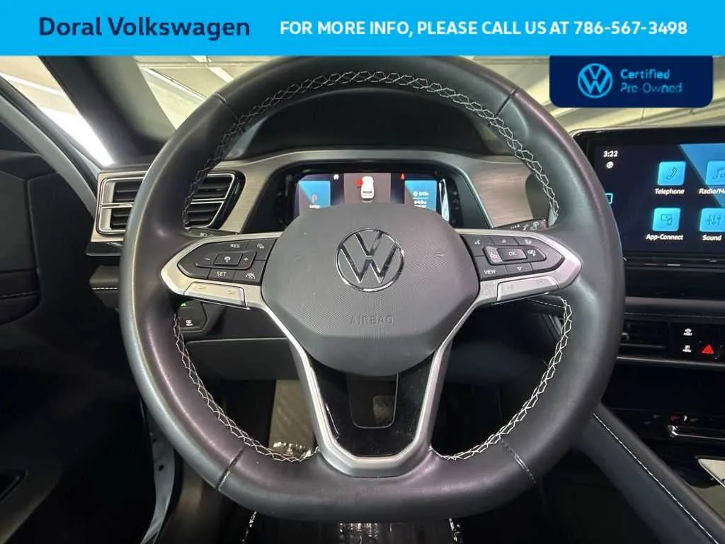 2025 Volkswagen Atlas Cross Sport 2.0T SE w/Technology photo 15