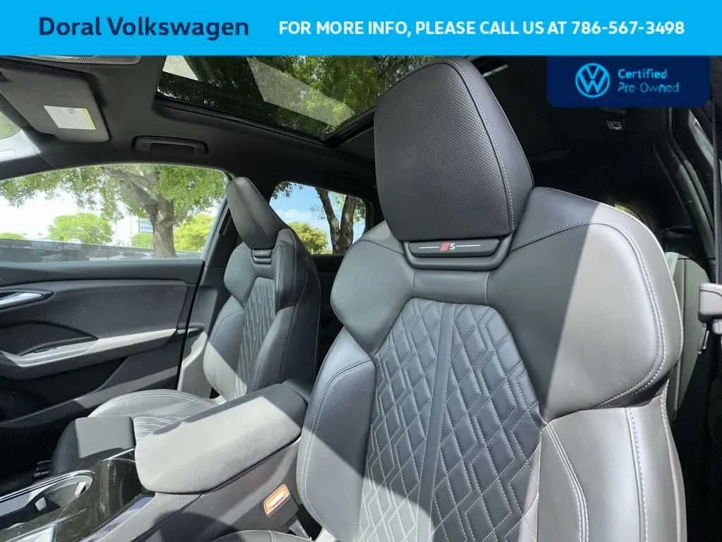 2025 Audi SQ6 e-tron Prestige photo 14