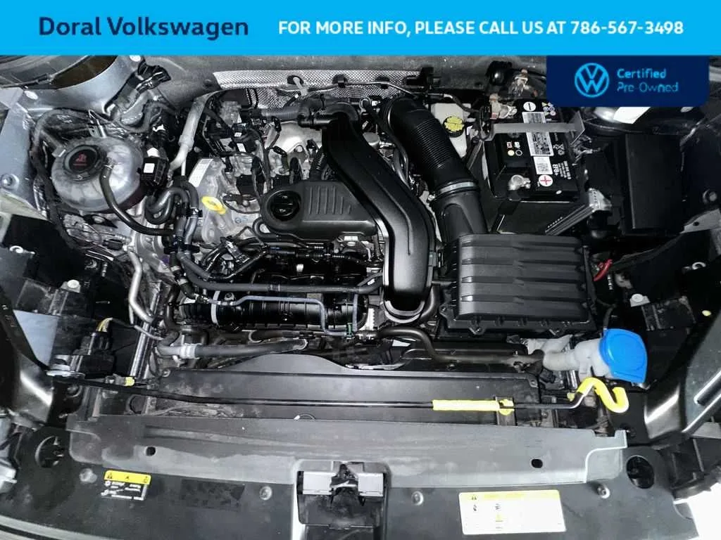 2023 Volkswagen Taos SE photo 12