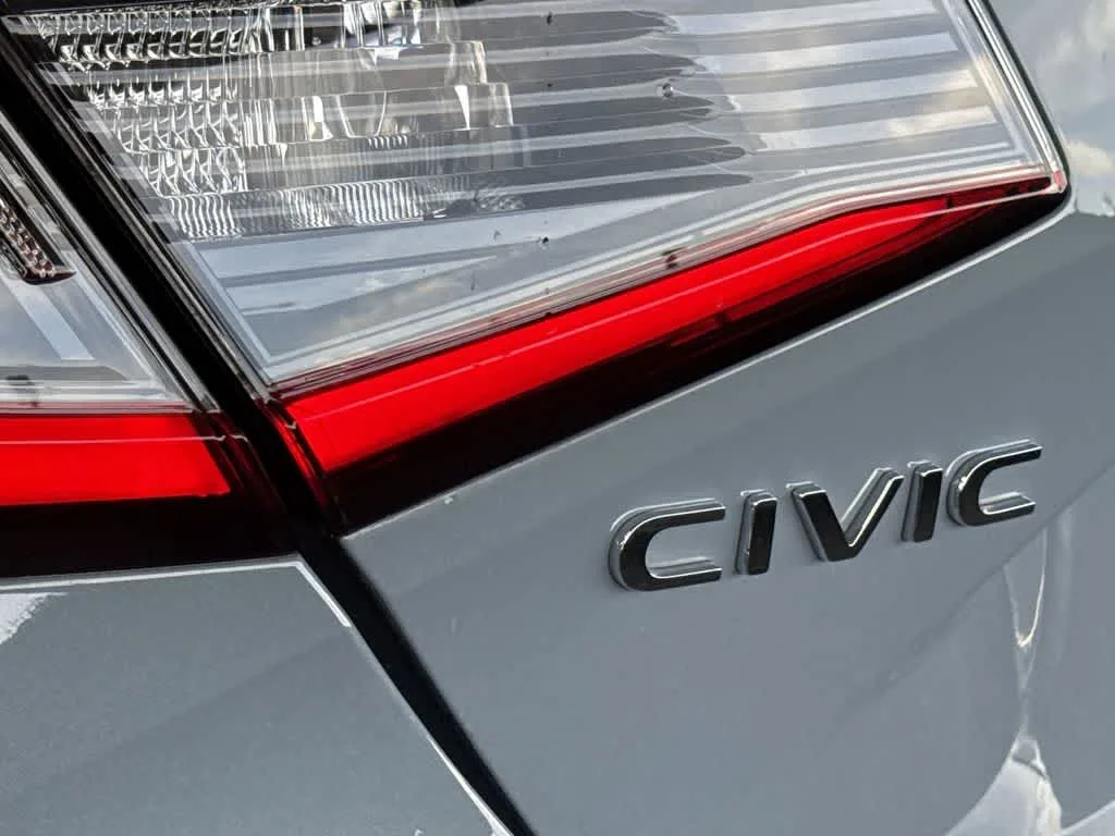 2023 Honda Civic Sport photo 10