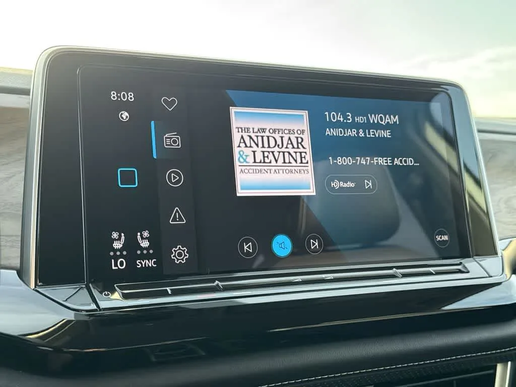 2024 Volkswagen Atlas 2.0T SE w/Technology photo 18