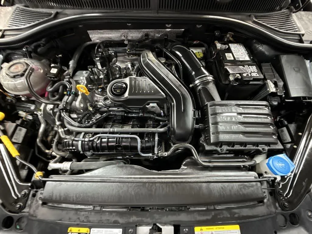 2022 Volkswagen Jetta Sport photo 12
