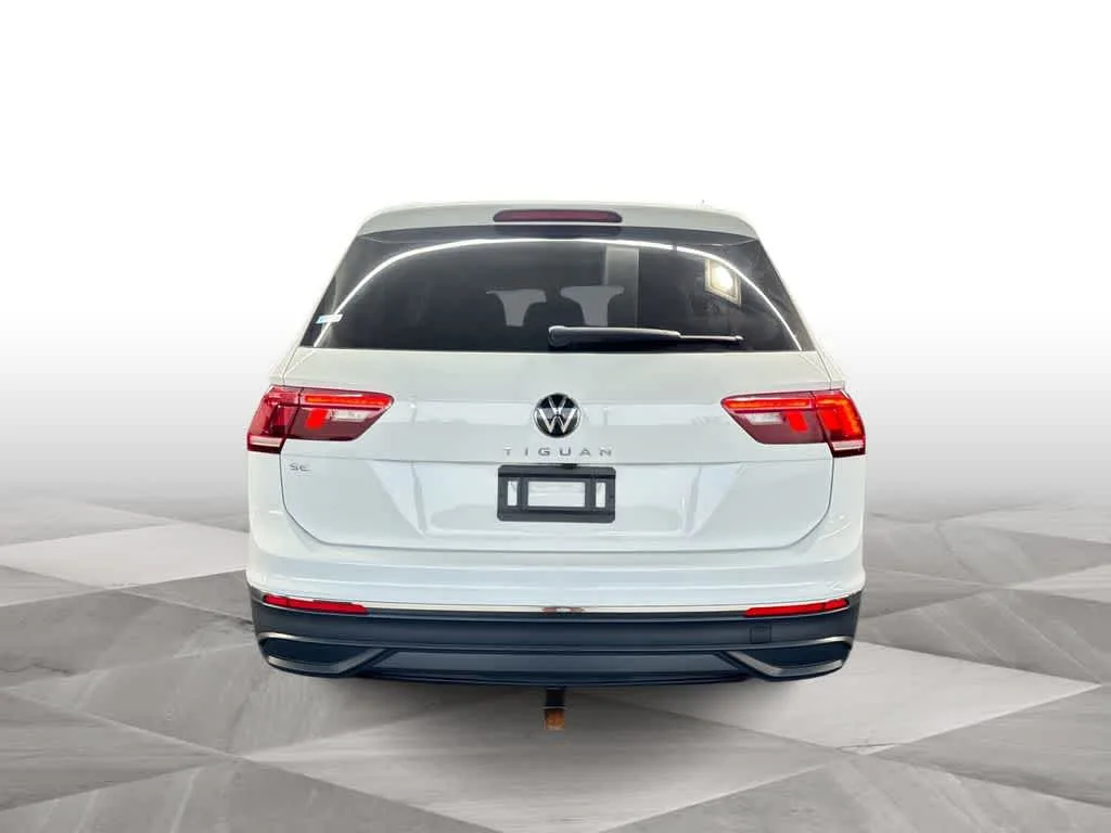 2024 Volkswagen Tiguan SE photo 7