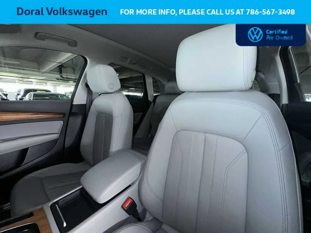 2022 Audi Q5 S line Premium photo 14