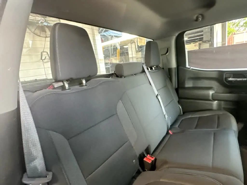 2021 Chevrolet Silverado 1500 LT photo 26