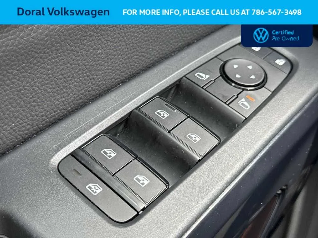 2025 Nissan Pathfinder SV photo 17