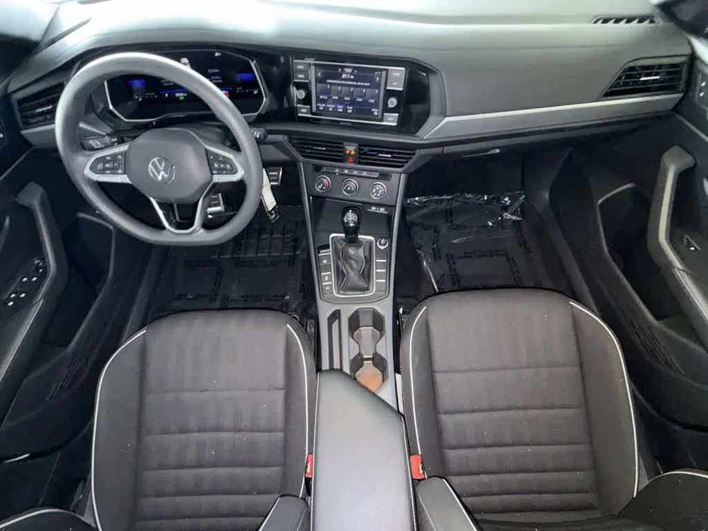 2023 Volkswagen Jetta Sport photo 24