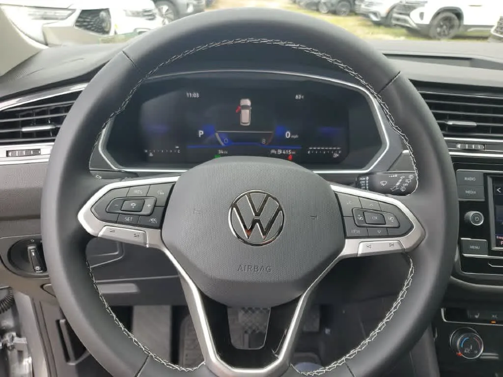 2024 Volkswagen Tiguan S photo 20
