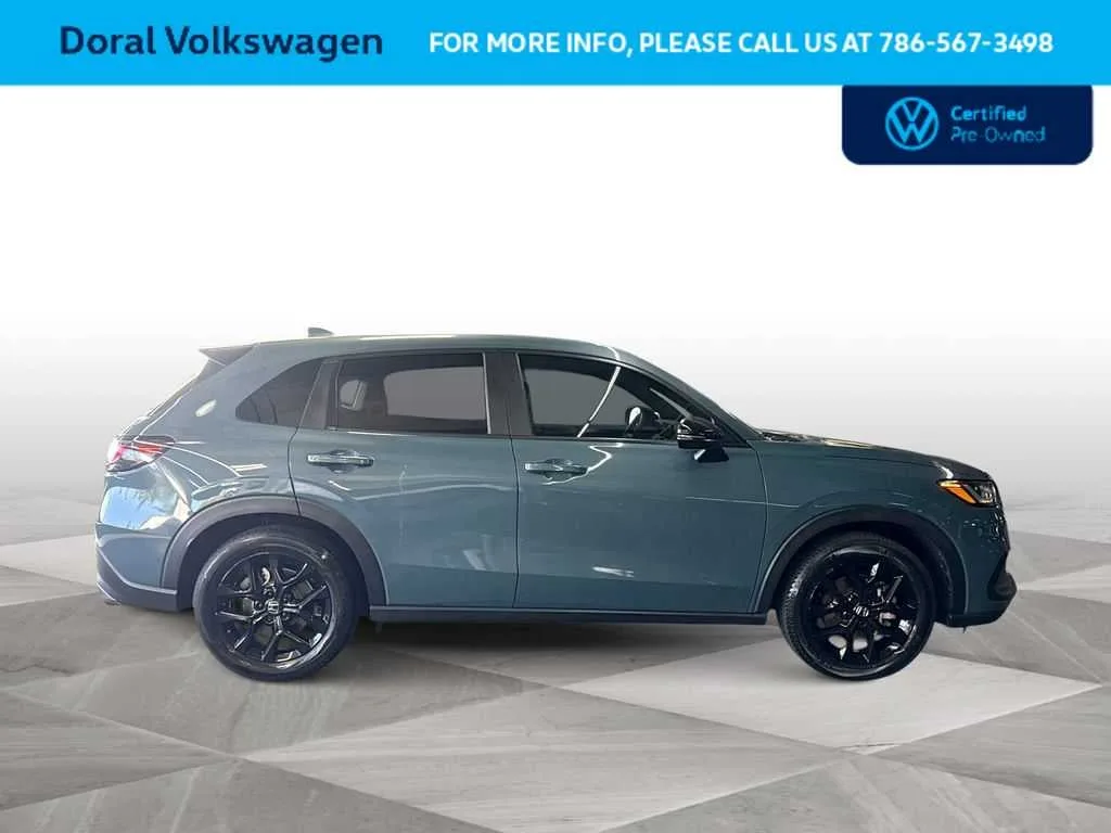 2024 Honda HR-V Sport photo 9