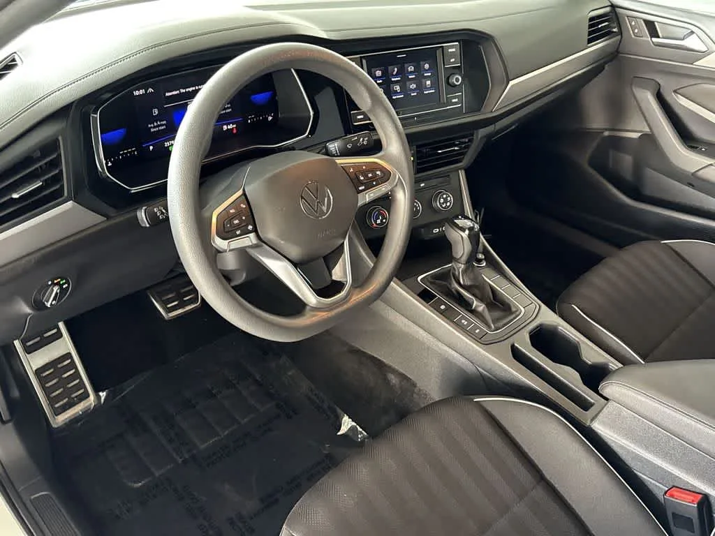 2023 Volkswagen Jetta Sport photo 13