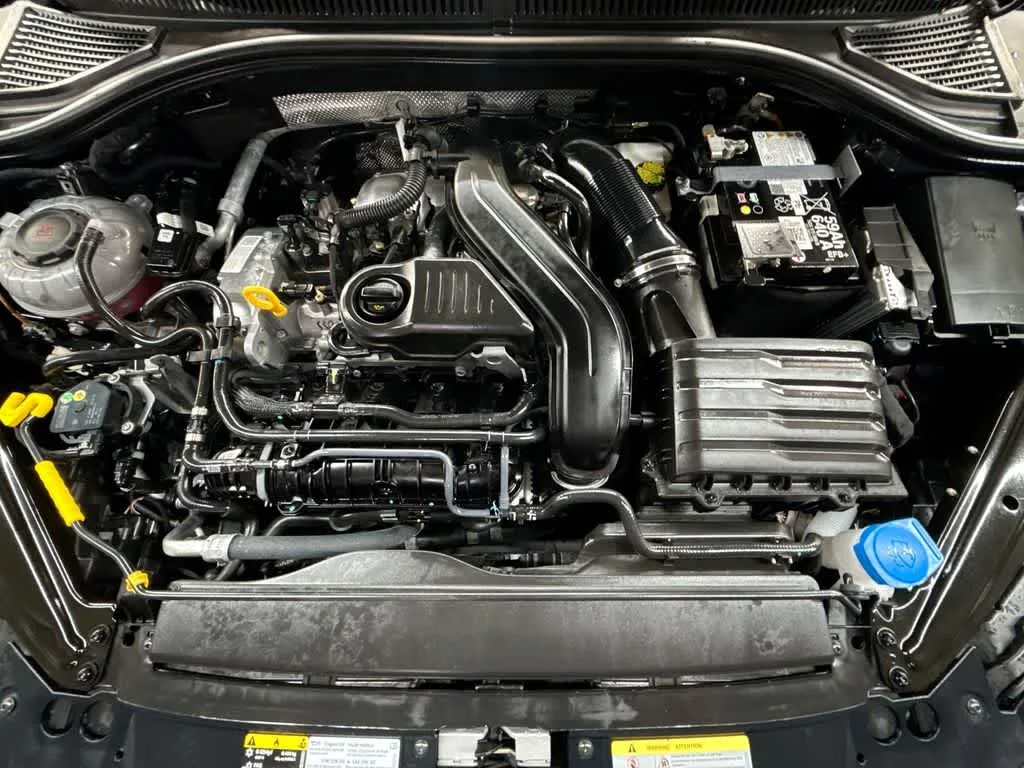 2026 Volkswagen Jetta Sport photo 12